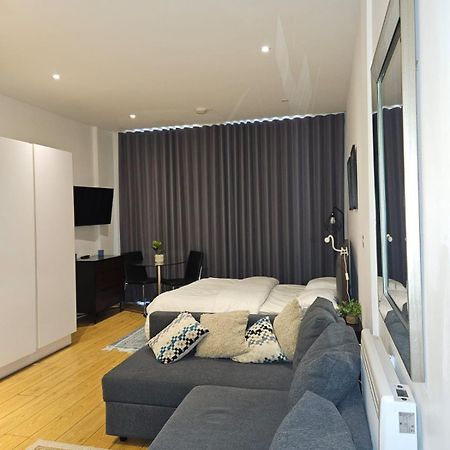 Classic Studio For 4 In Piccadilly Soho Central London Vr3 Luaran gambar