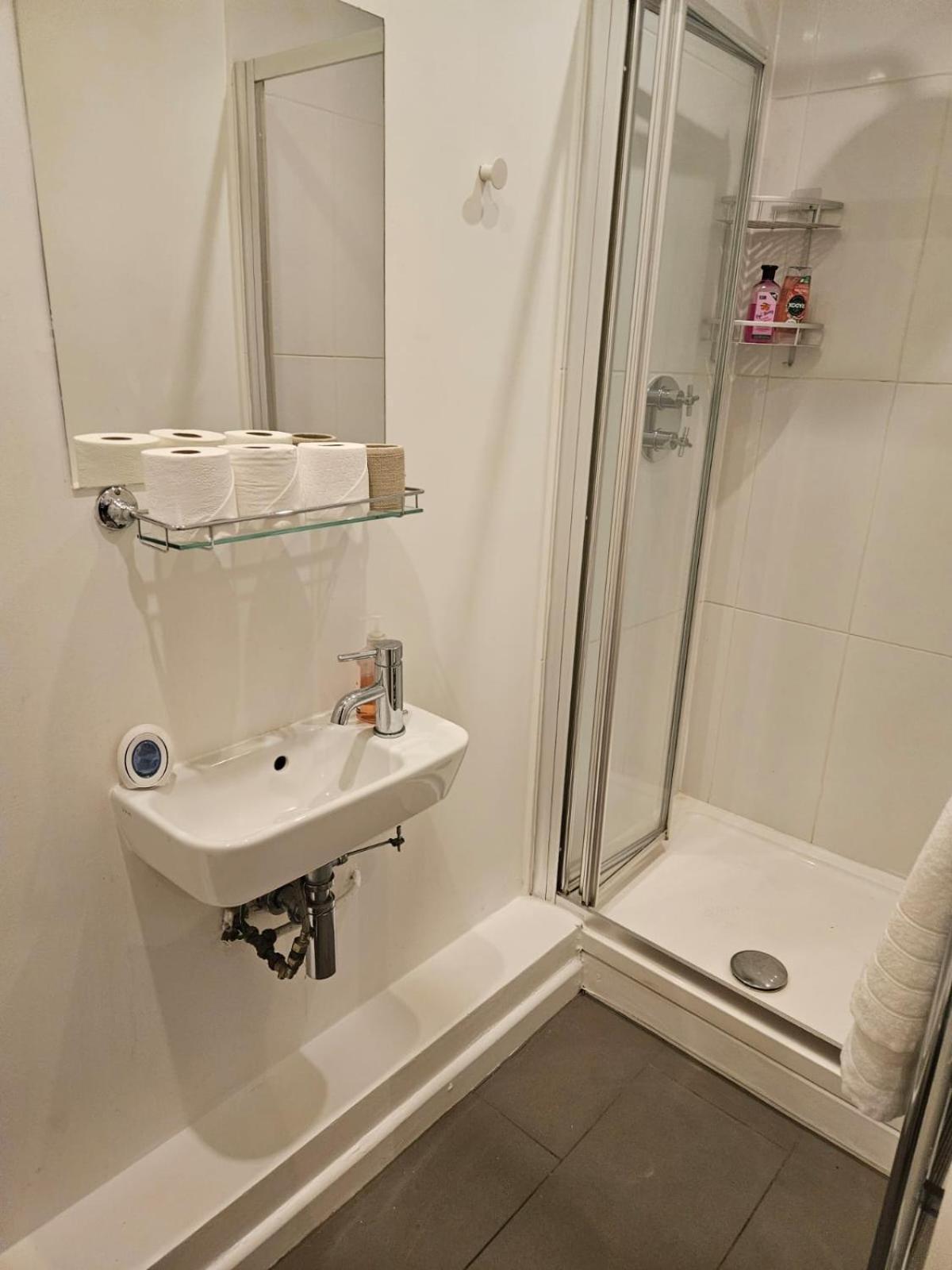 Classic Studio For 4 In Piccadilly Soho Central London Vr3 Luaran gambar